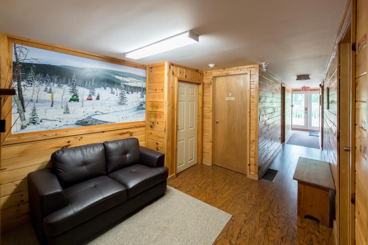 Madawaska Lodge-Cottage Luaran gambar