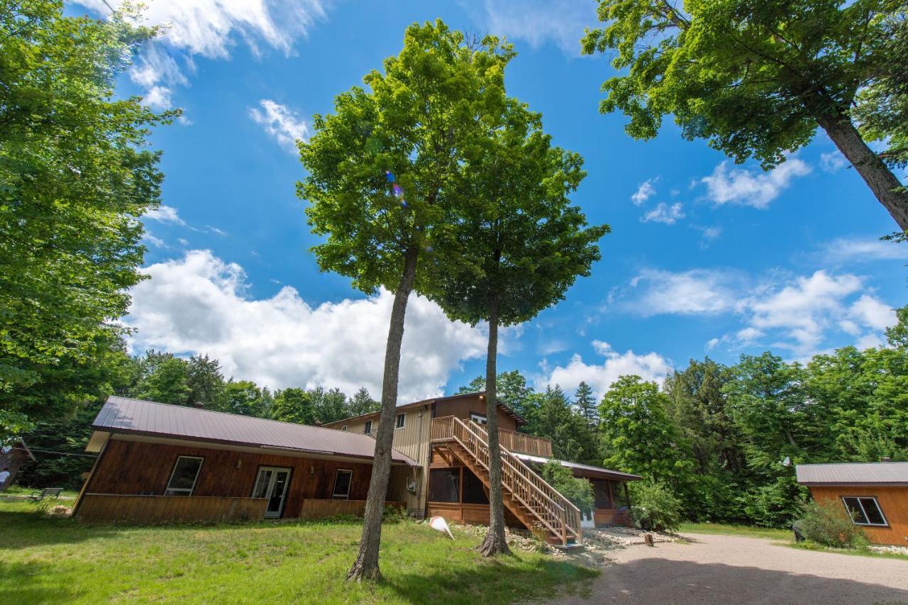 Madawaska Lodge-Cottage Luaran gambar