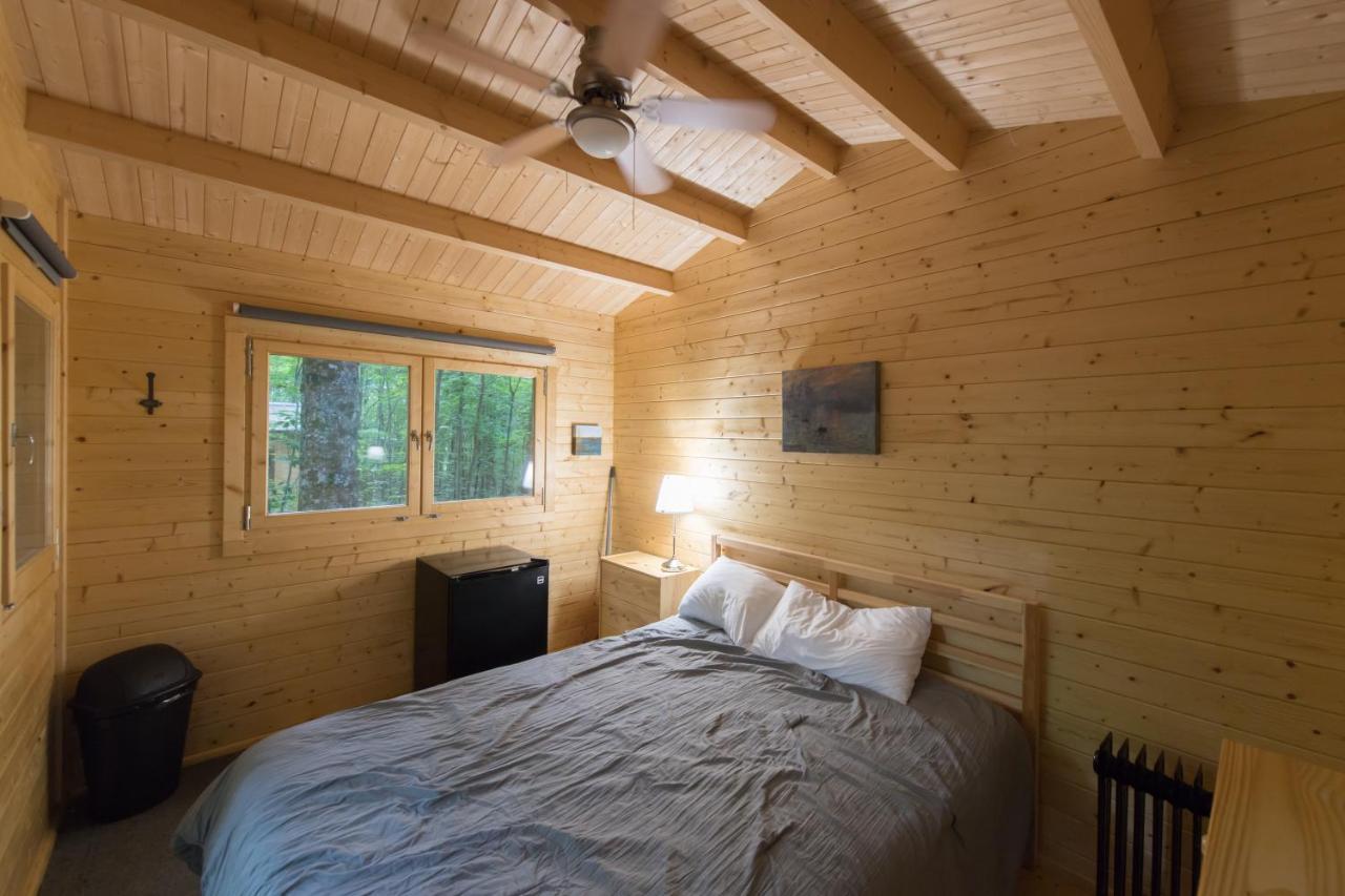 Madawaska Lodge-Cottage Luaran gambar