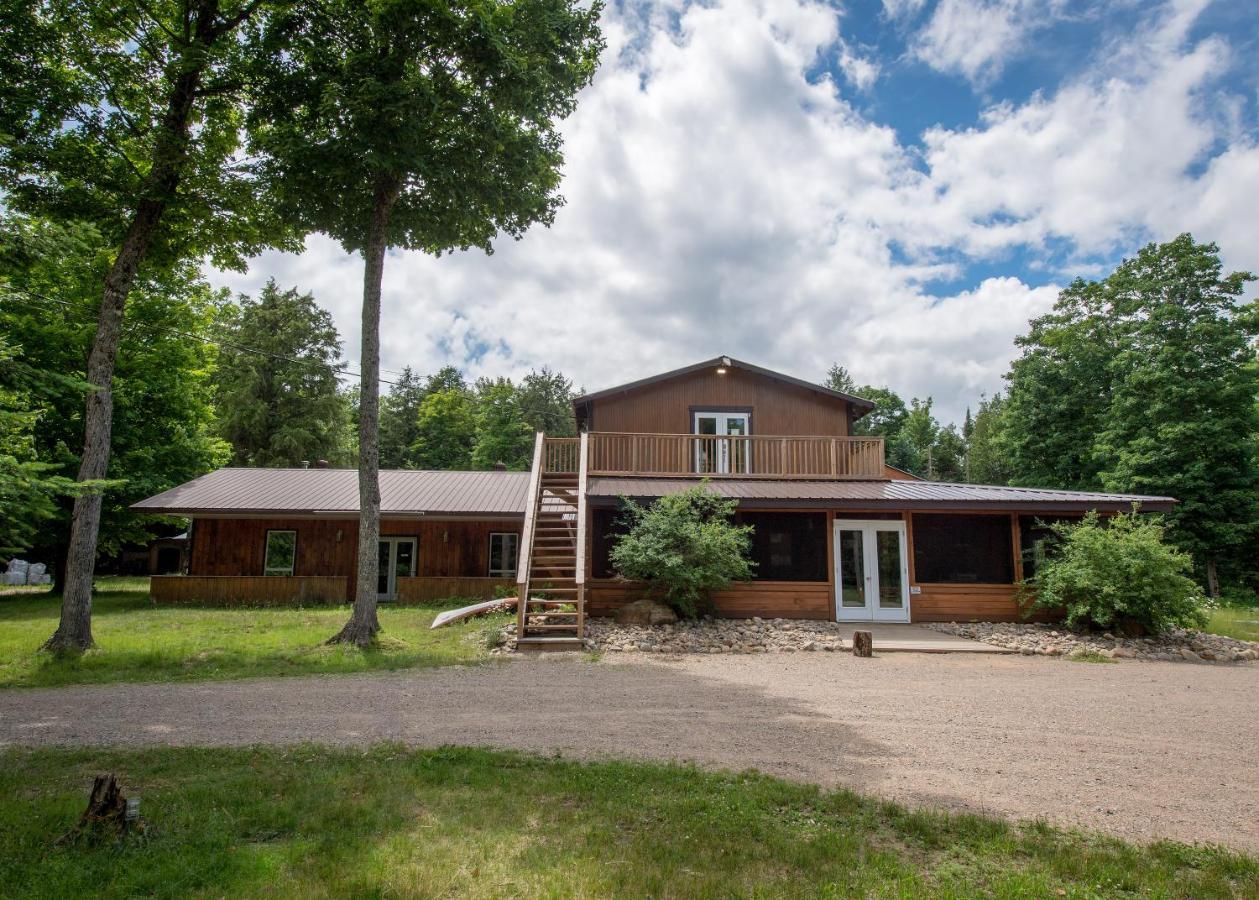Madawaska Lodge-Cottage Luaran gambar