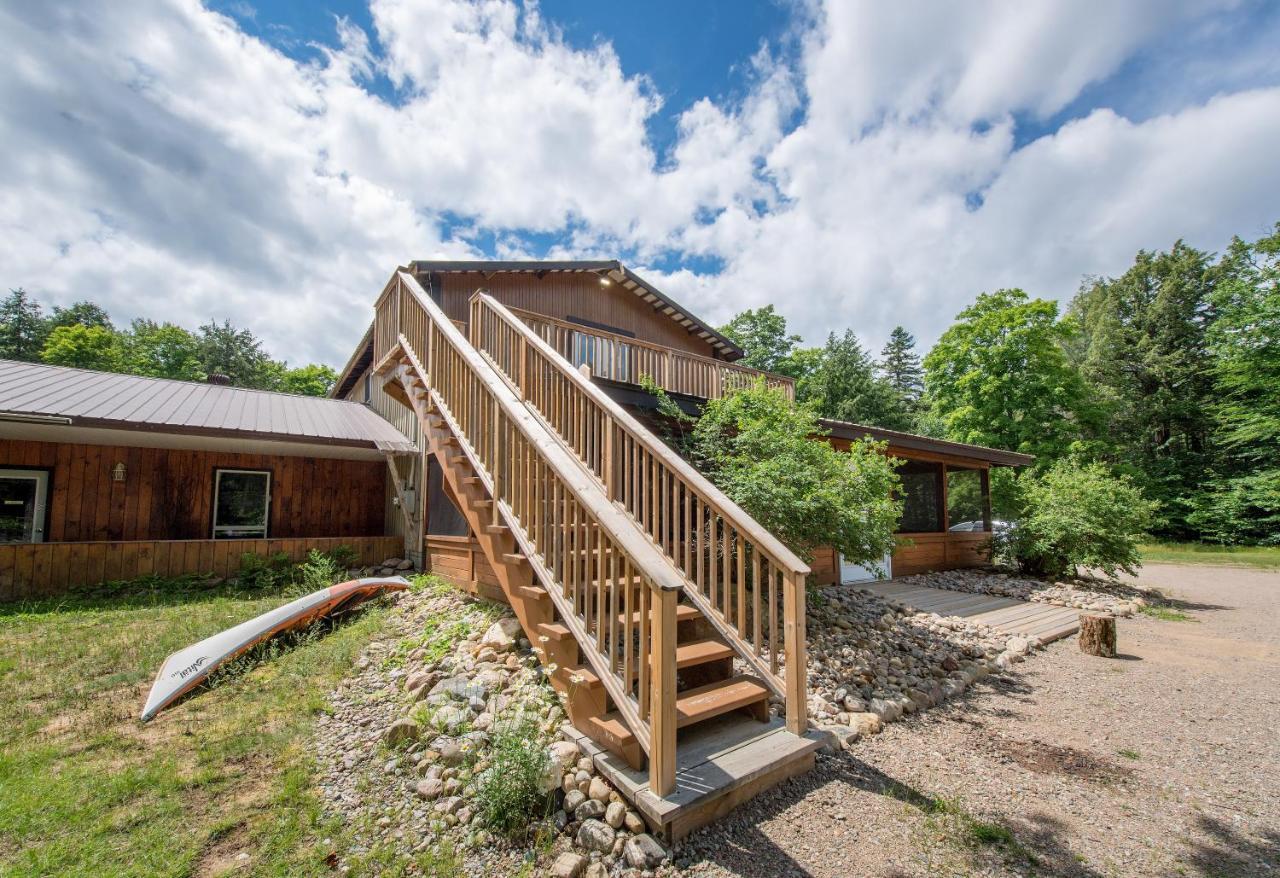Madawaska Lodge-Cottage Luaran gambar