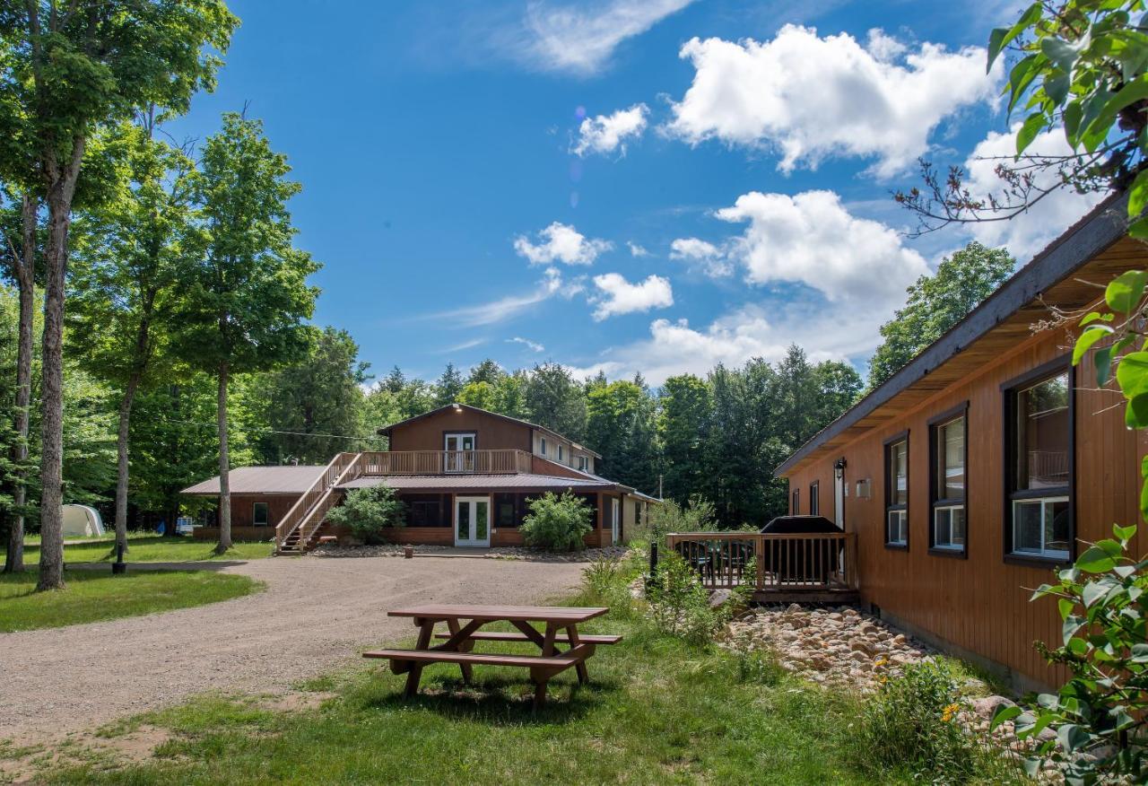 Madawaska Lodge-Cottage Luaran gambar